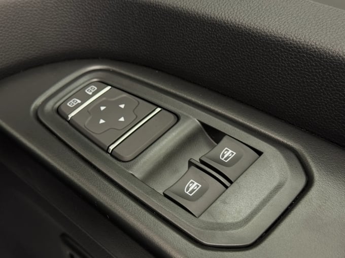2025 Renault Trafic