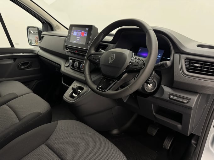 2025 Renault Trafic