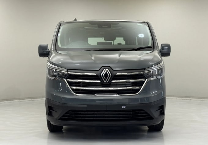 2025 Renault Trafic