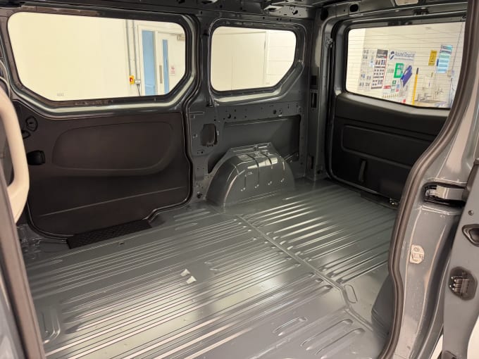 2025 Renault Trafic