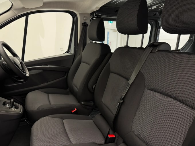 2025 Renault Trafic