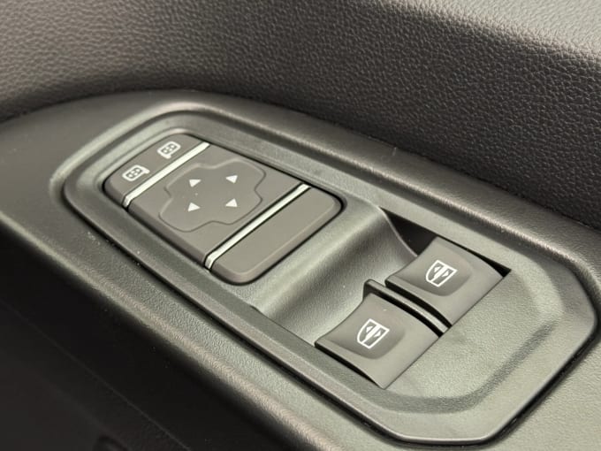 2025 Renault Trafic