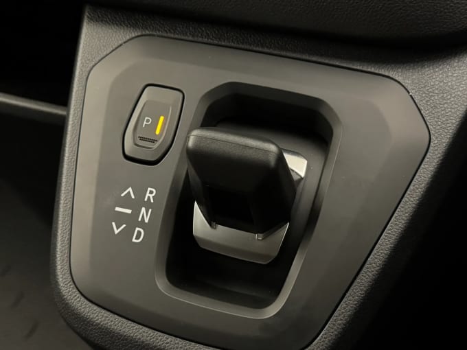 2025 Renault Trafic