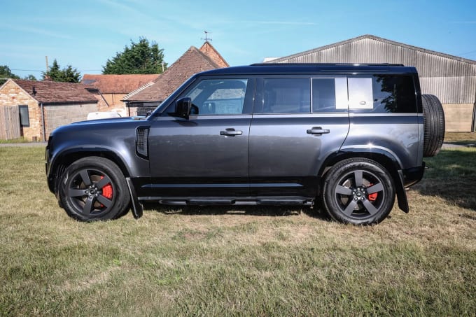 2022 Land Rover Defender