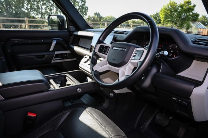 2022 Land Rover Defender