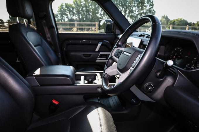 2022 Land Rover Defender