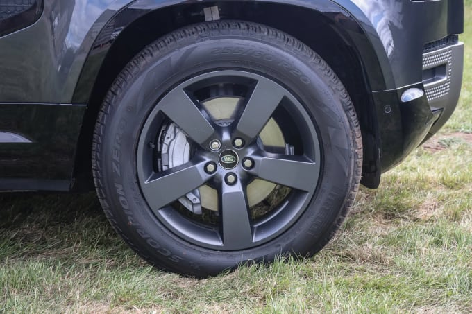 2024 Land Rover Defender