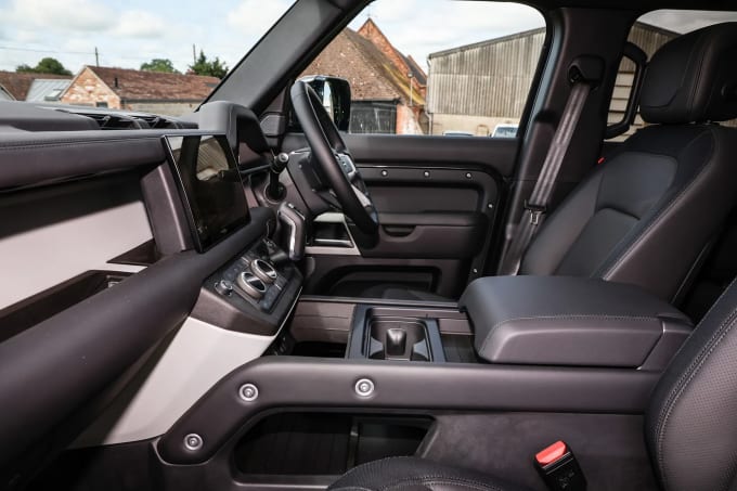 2024 Land Rover Defender