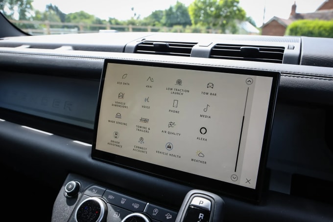2024 Land Rover Defender
