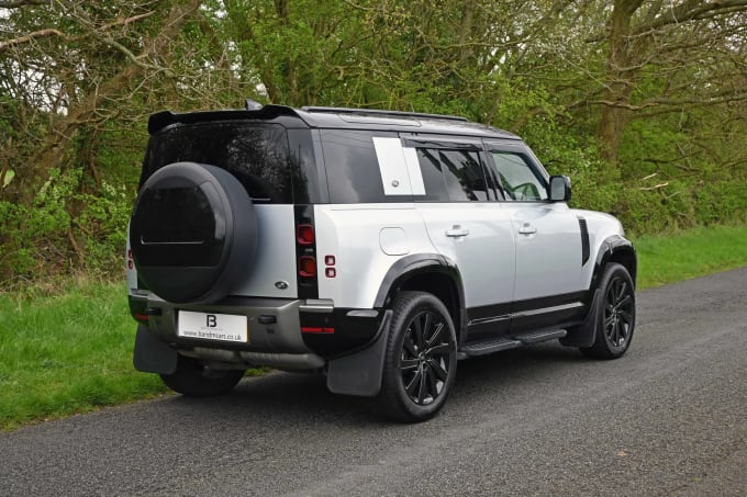 2022 Land Rover Defender