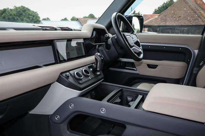 2022 Land Rover Defender