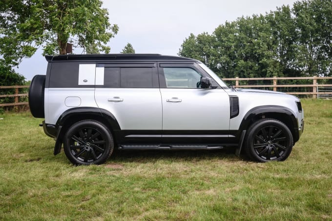 2022 Land Rover Defender