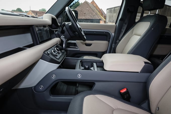 2022 Land Rover Defender