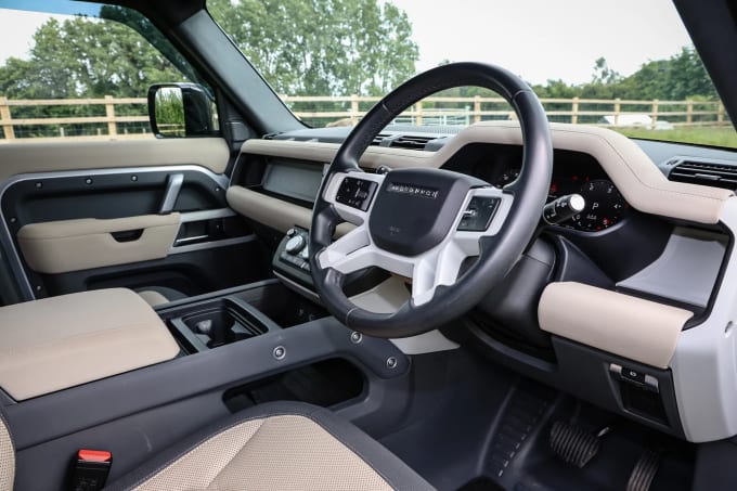 2022 Land Rover Defender