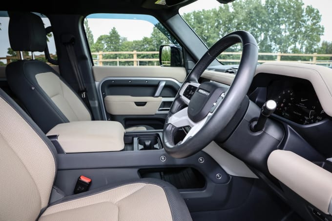 2022 Land Rover Defender
