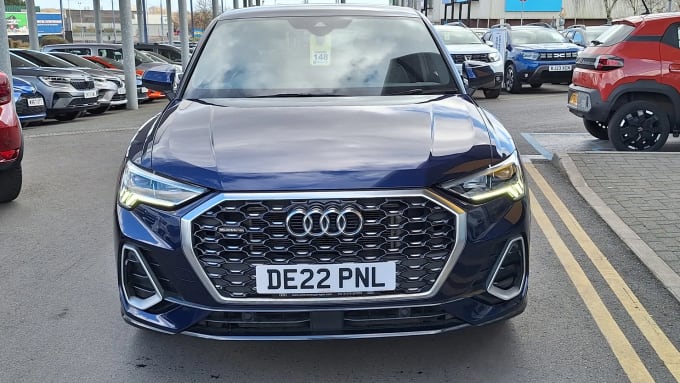 2022 Audi Q3