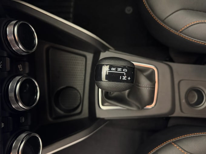 2022 Dacia Duster