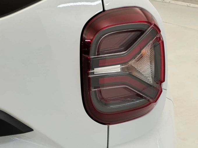 2022 Dacia Duster