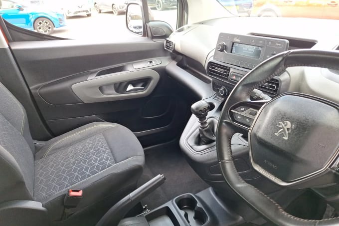2019 Peugeot Rifter
