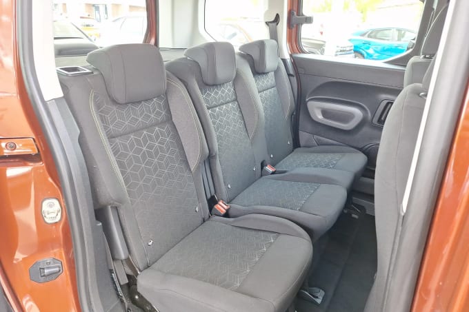 2019 Peugeot Rifter