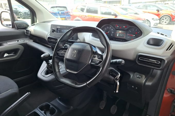 2019 Peugeot Rifter