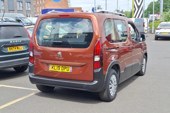 2019 Peugeot Rifter