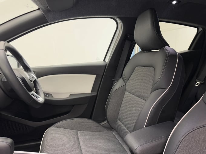 2023 Renault Clio