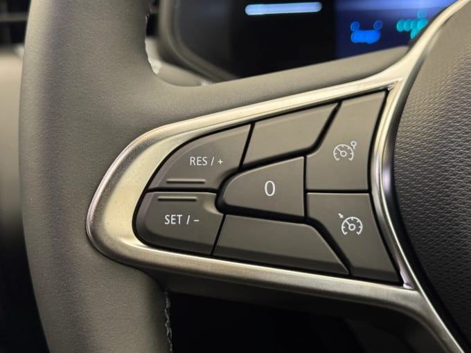 2025 Renault Clio