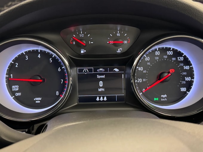 2021 Vauxhall Astra