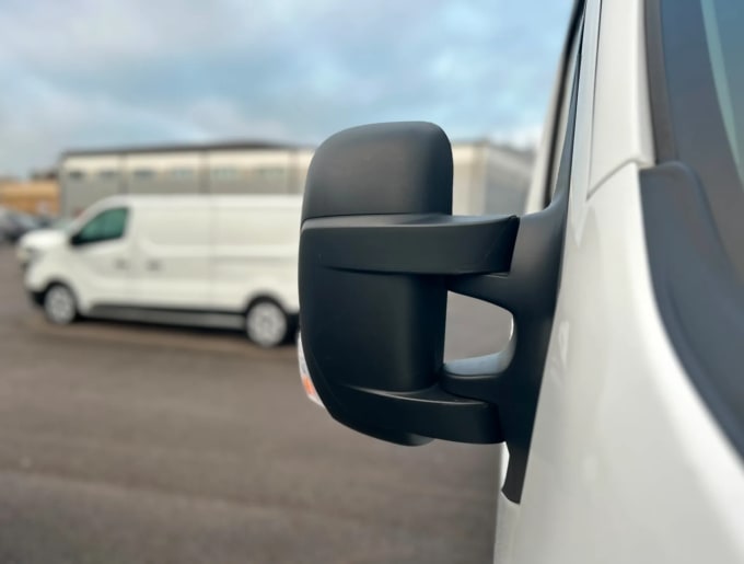 2021 Renault Master