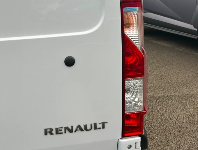 2021 Renault Master