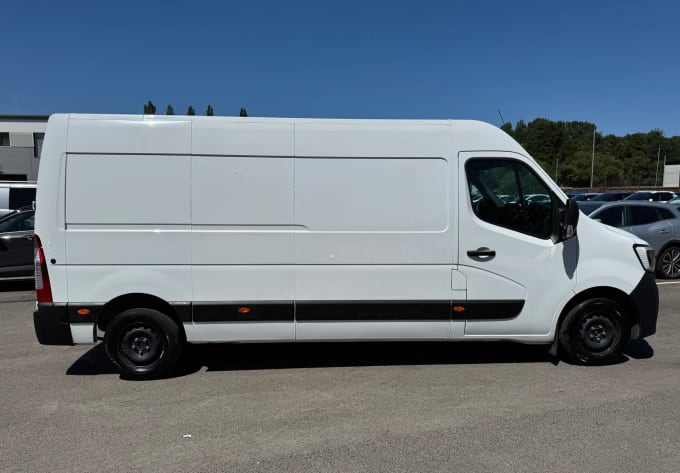 2023 Renault Master