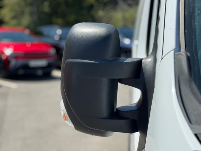 2023 Renault Master