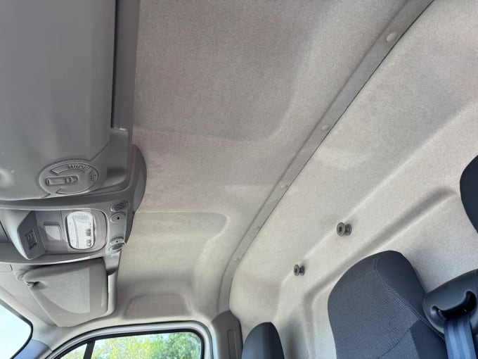 2023 Renault Master