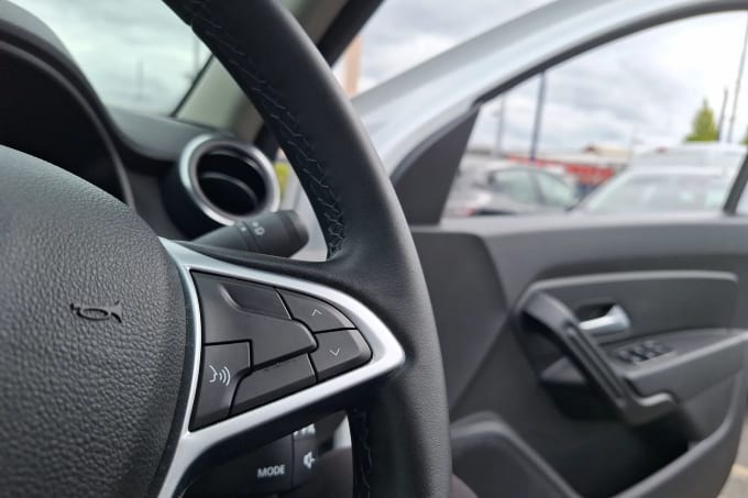 2022 Dacia Duster