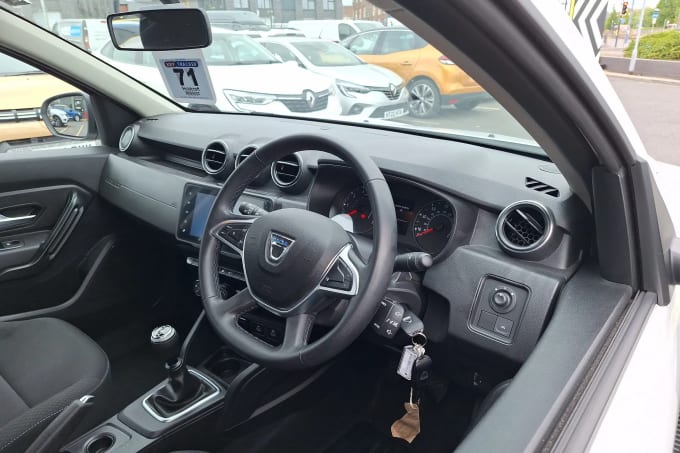 2022 Dacia Duster