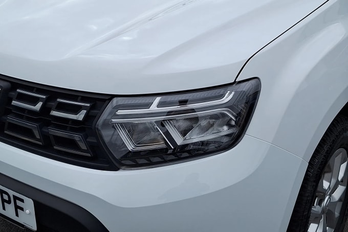 2022 Dacia Duster