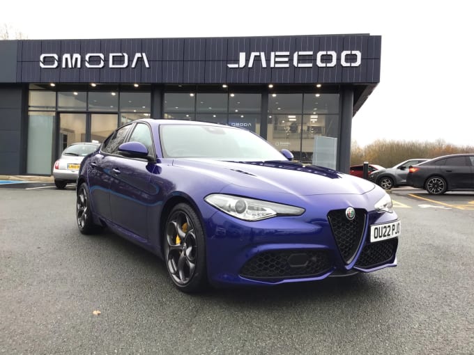 2022 Alfa Romeo Giulia