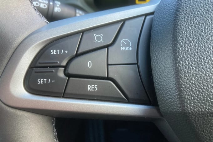 2025 Dacia Duster