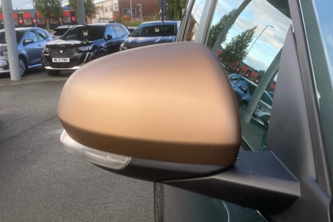 2025 Dacia Duster