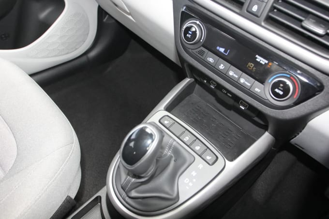 2024 Hyundai I10
