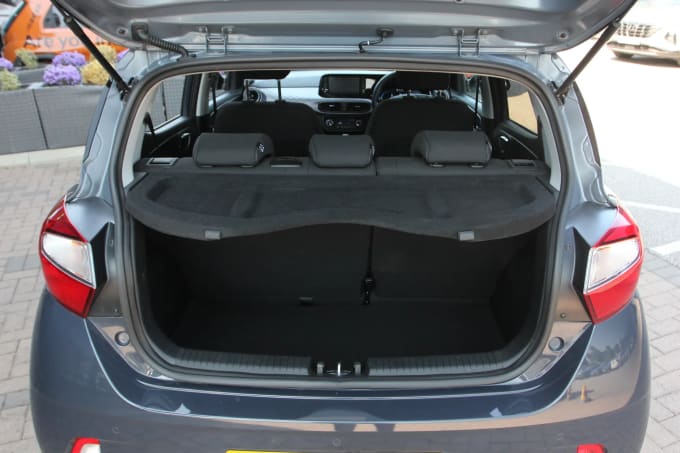 2024 Hyundai I10