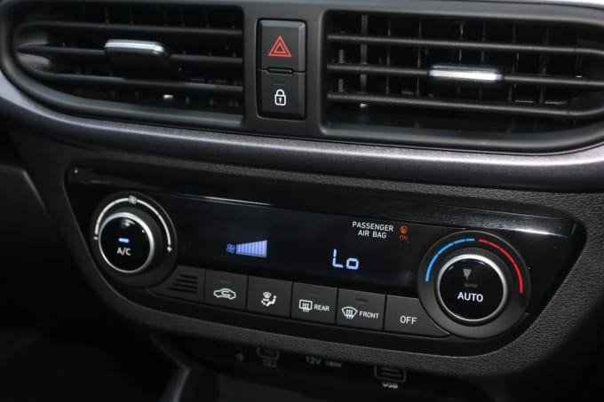 2024 Hyundai I10