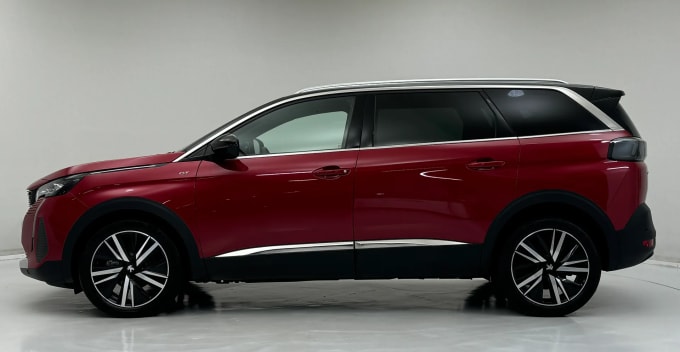 2022 Peugeot 5008