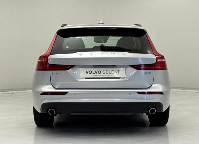 2021 Volvo V60