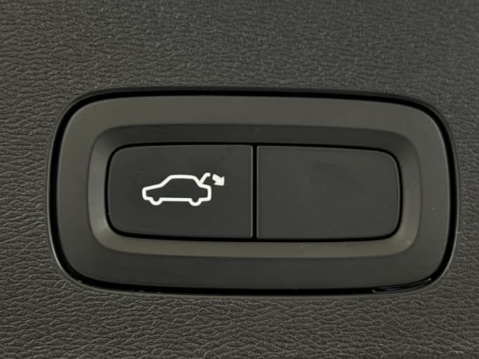 2021 Volvo V60