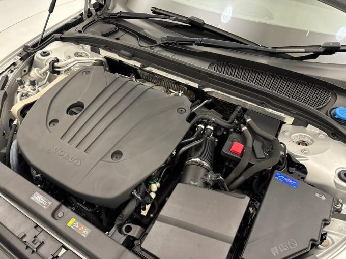 2021 Volvo V60