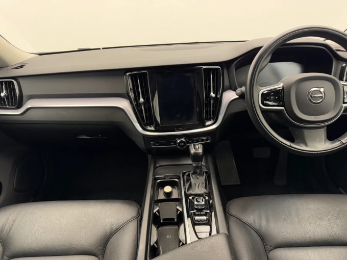 2020 Volvo V60