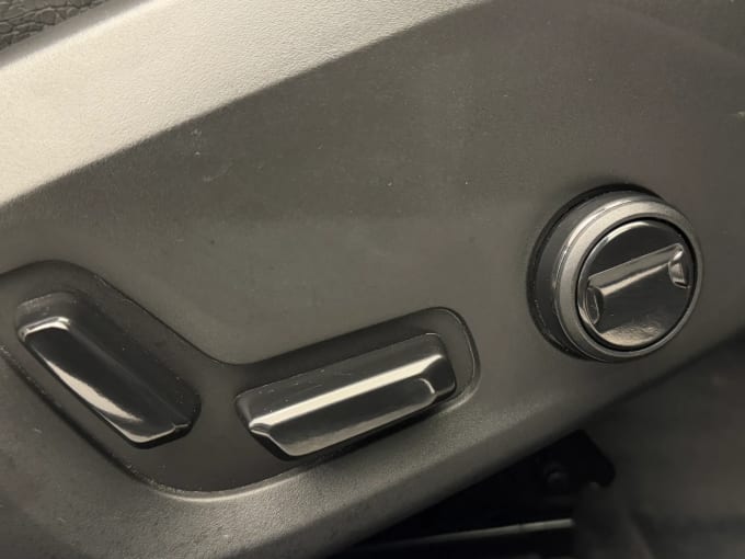 2020 Volvo V60