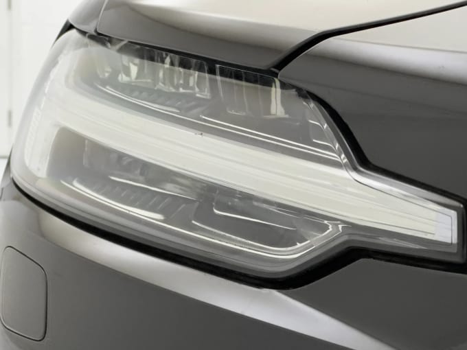 2020 Volvo V60